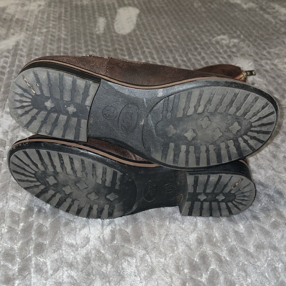 American Eagle Outfitters (AEO) Buckle Boots.  Size 7.5.  Vegan. - Picture 3 of 8